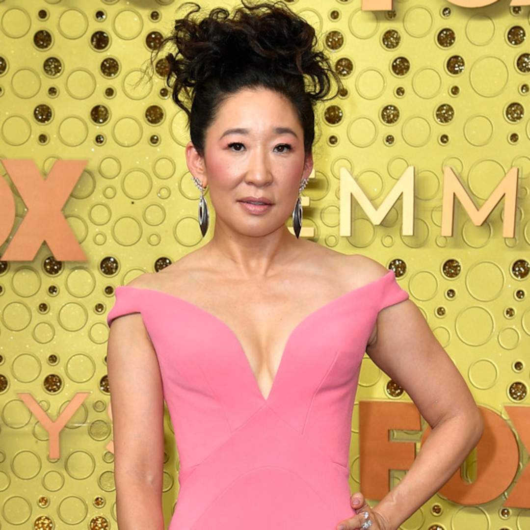 Sandra Oh Is "Barely Breathing" on the Red Carpet Ahead of the 2019